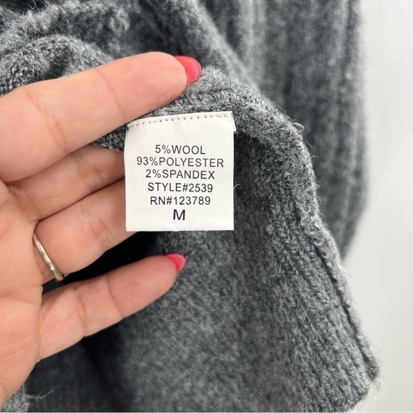 CHARLOTTE Avery grey crew neck wool blend sweater - Picture 4 of 4